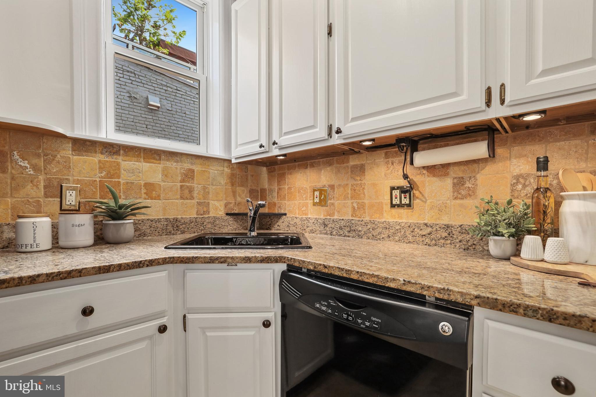 1746 Willard Street Northwest, Unit 3 Washington, DC 20009 - Photo 13 of 39