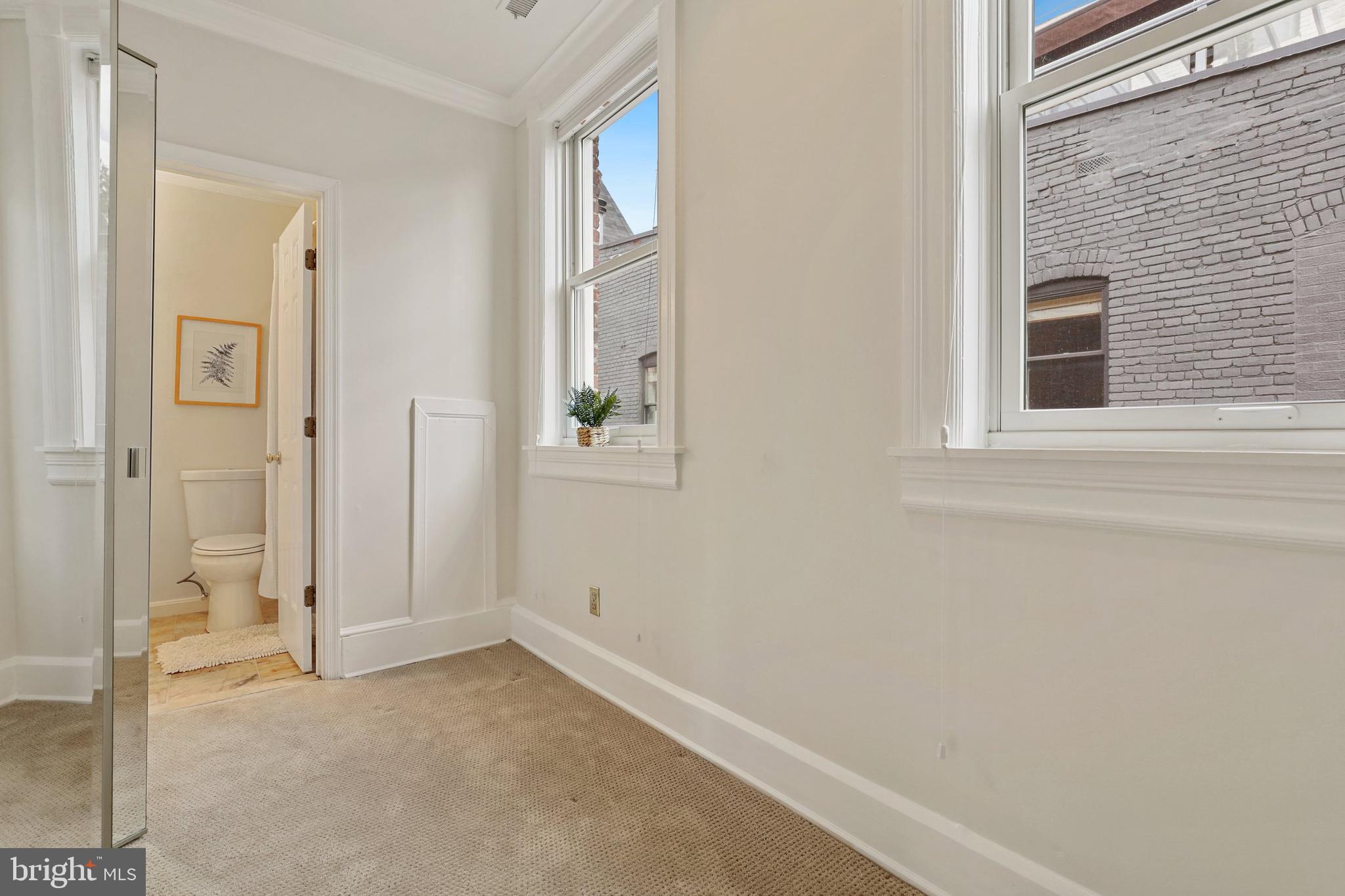 1746 Willard Street Northwest, Unit 3 Washington, DC 20009 - Photo 22 of 39