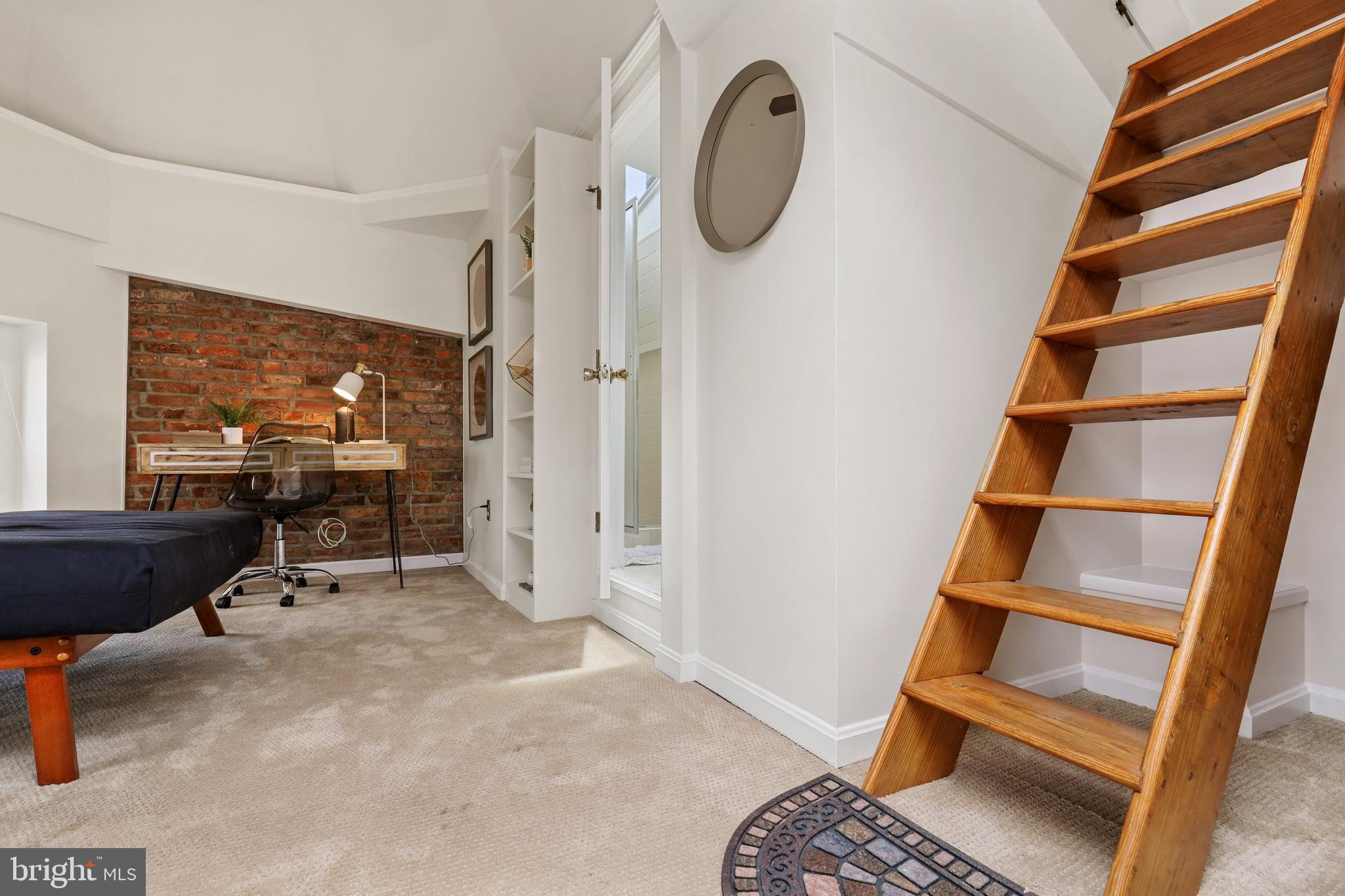 1746 Willard Street Northwest, Unit 3 Washington, DC 20009 - Photo 26 of 39