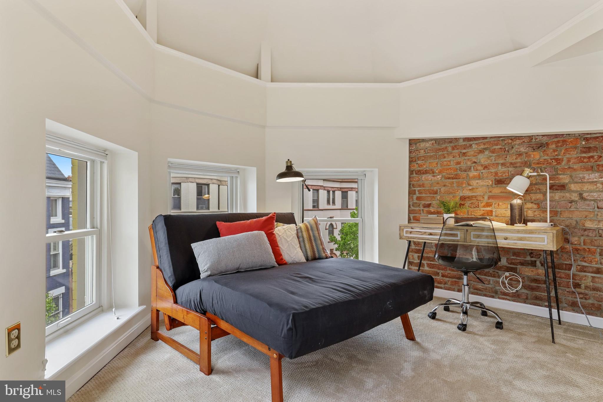 1746 Willard Street Northwest, Unit 3 Washington, DC 20009 - Photo 27 of 39