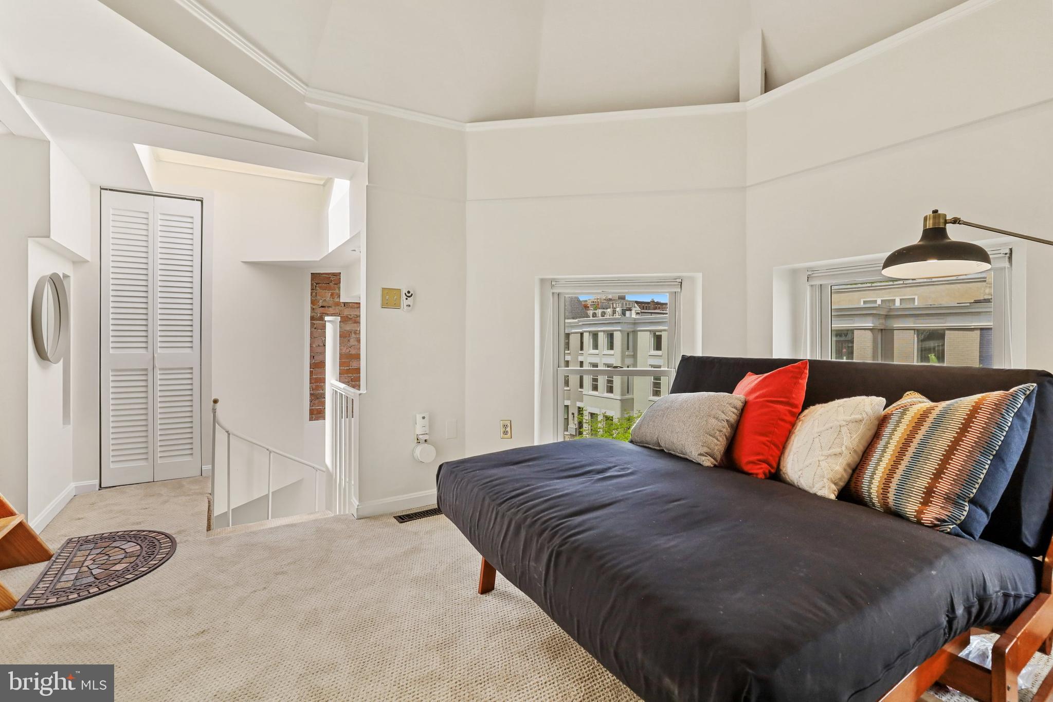 1746 Willard Street Northwest, Unit 3 Washington, DC 20009 - Photo 28 of 39