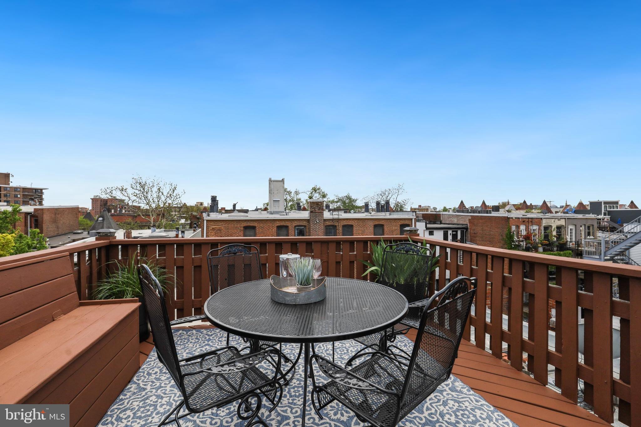 1746 Willard Street Northwest, Unit 3 Washington, DC 20009 - Photo 30 of 39