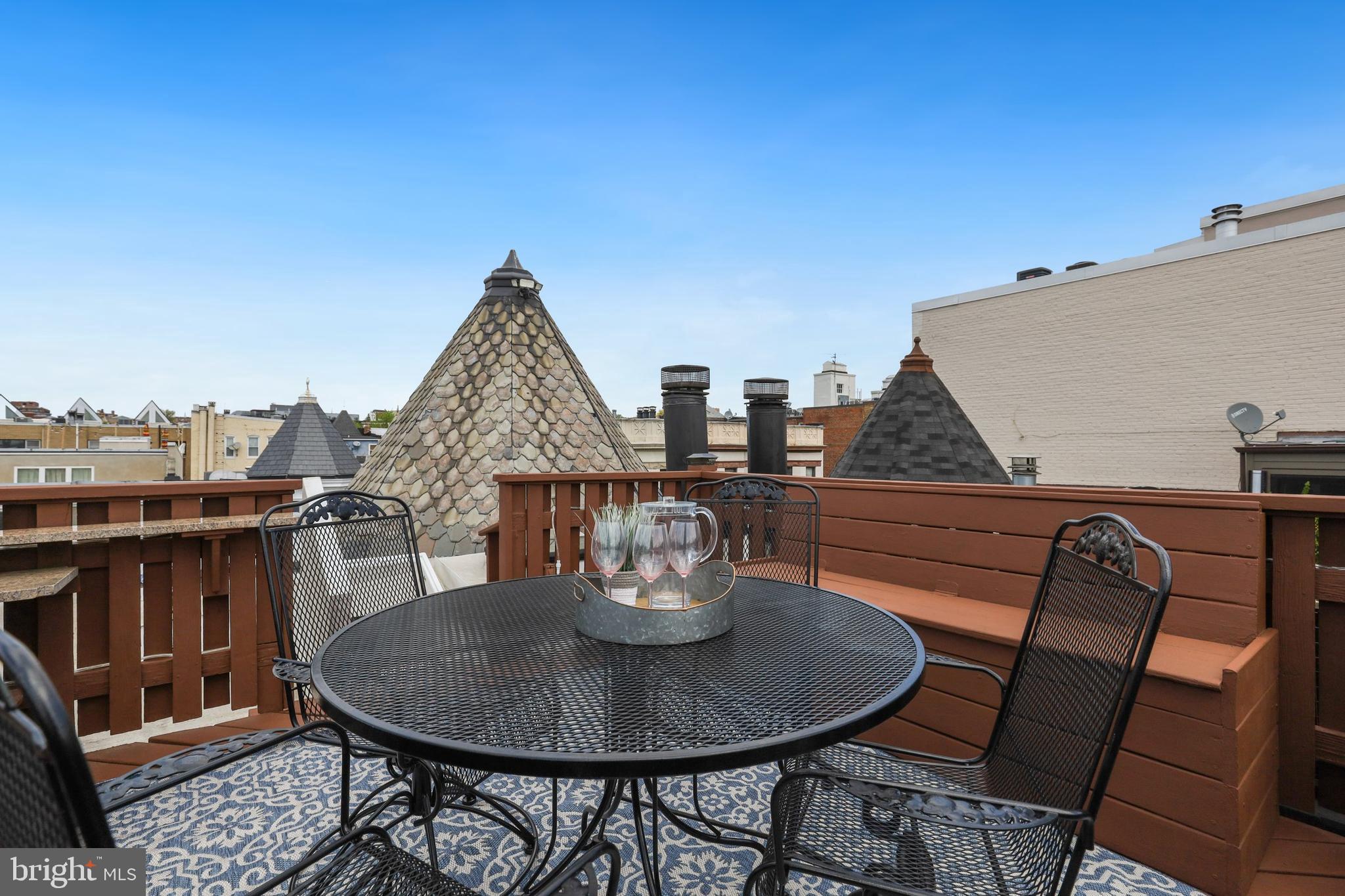 1746 Willard Street Northwest, Unit 3 Washington, DC 20009 - Photo 32 of 39