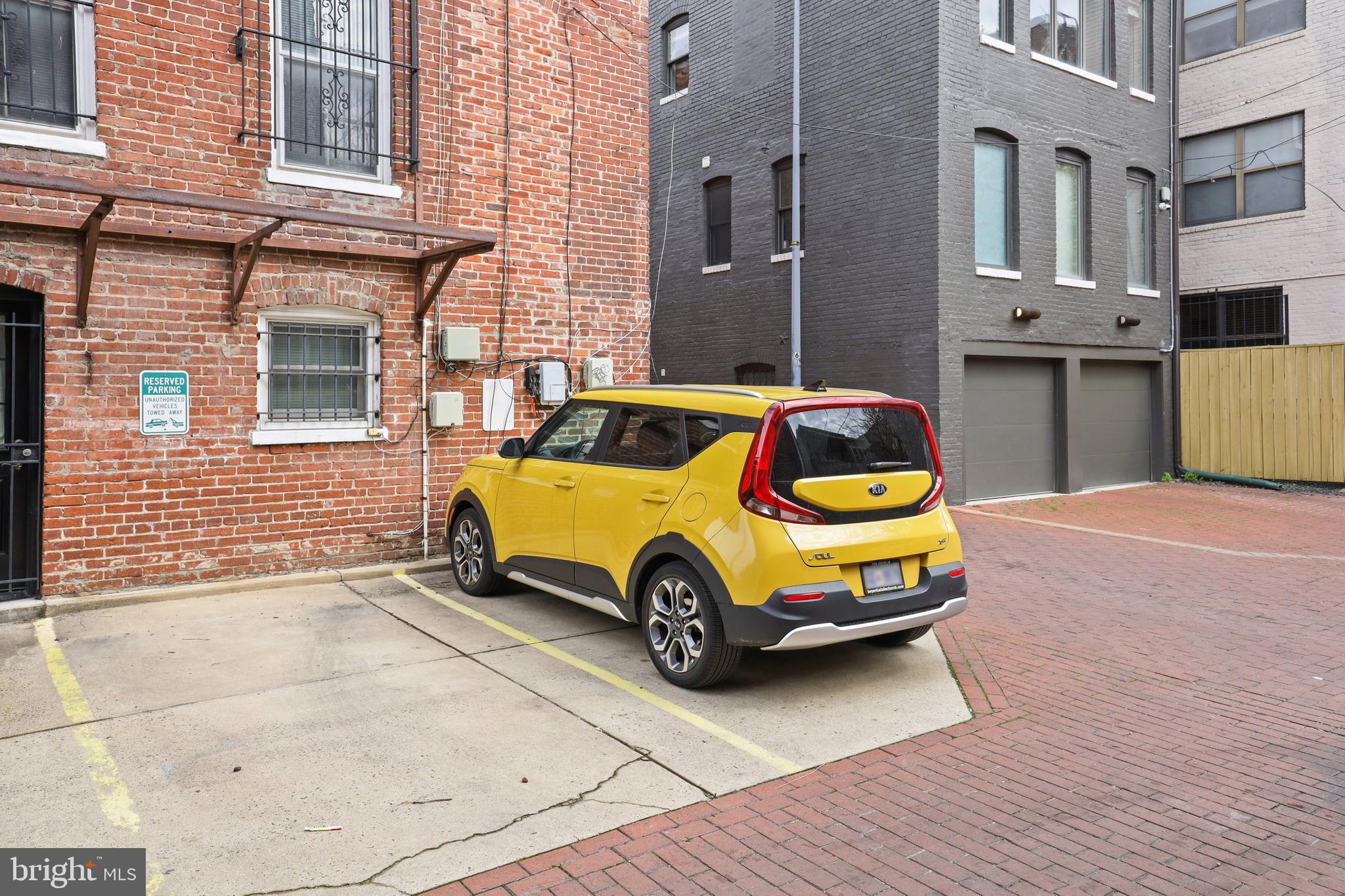 1746 Willard Street Northwest, Unit 3 Washington, DC 20009 - Photo 35 of 39