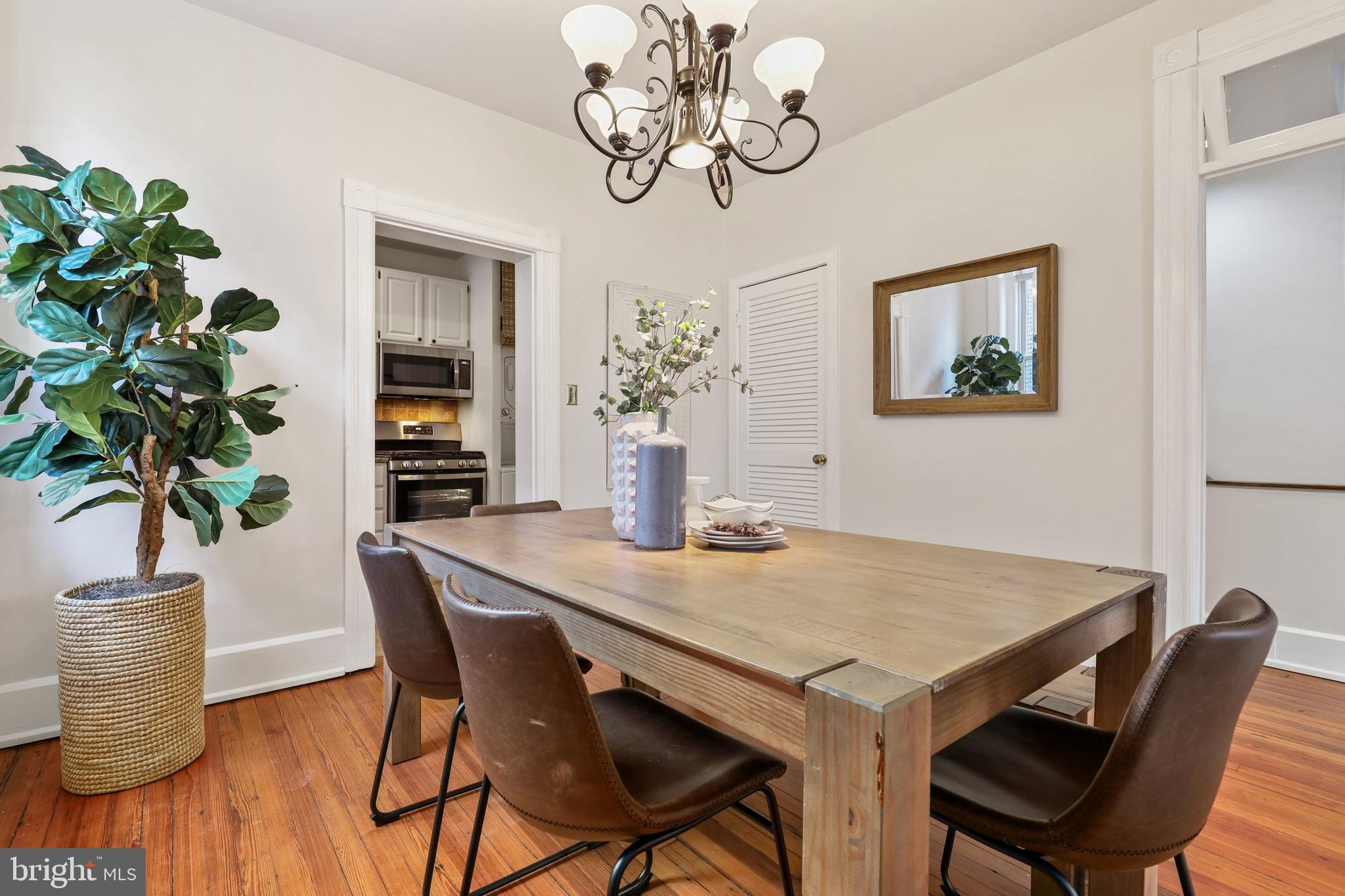 1746 Willard Street Northwest, Unit 3 Washington, DC 20009 - Photo 10 of 39