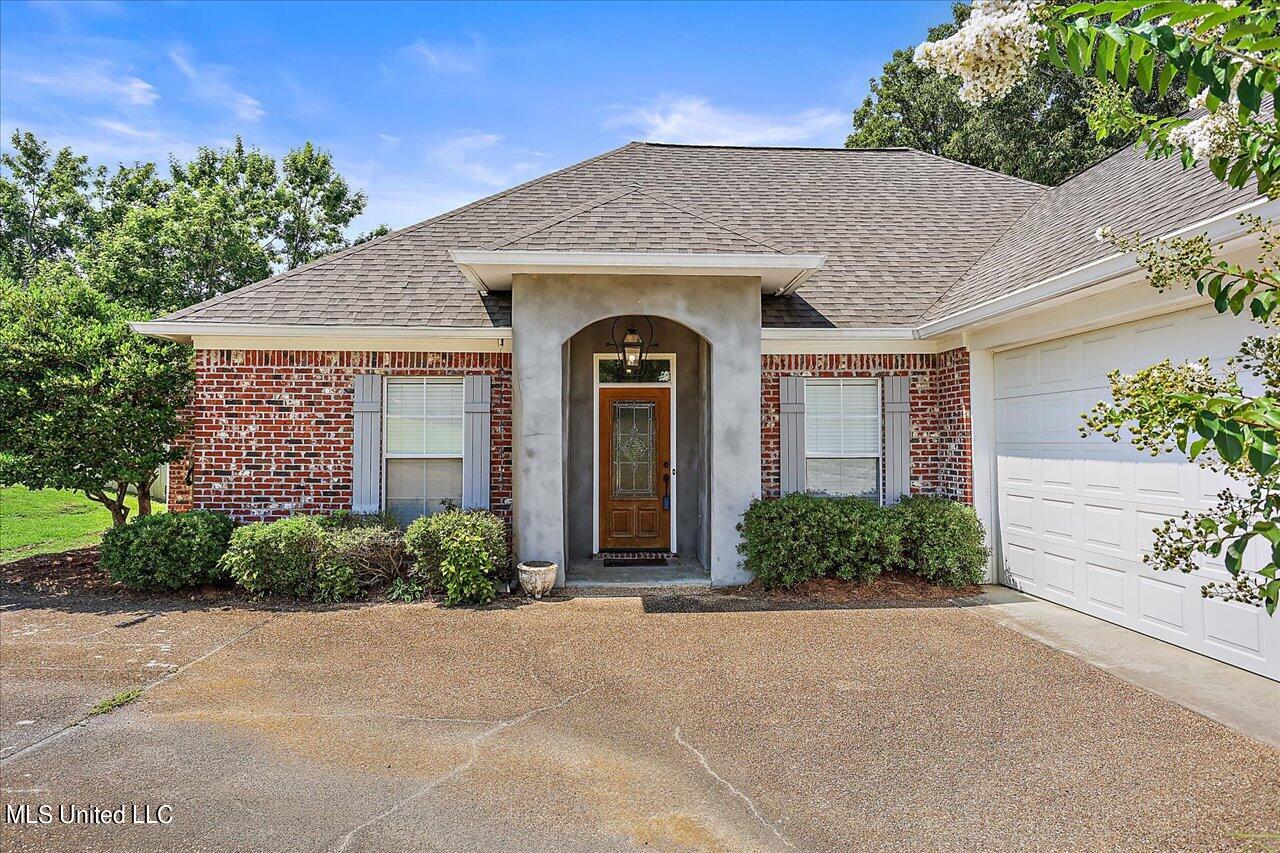 227 North Ridge Drive Madison, MS 39110 - Photo 1 of 32 03-227 N Ridge Dr