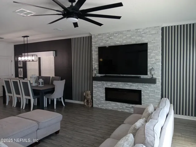 $3,200 | 467 Chandler Drive, St. Johns, FL 32259