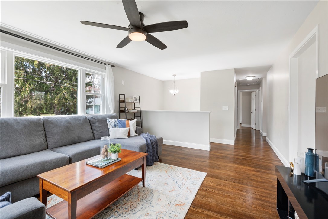 25 Overhill Road Warren, RI 02885 - Photo 14 of 22