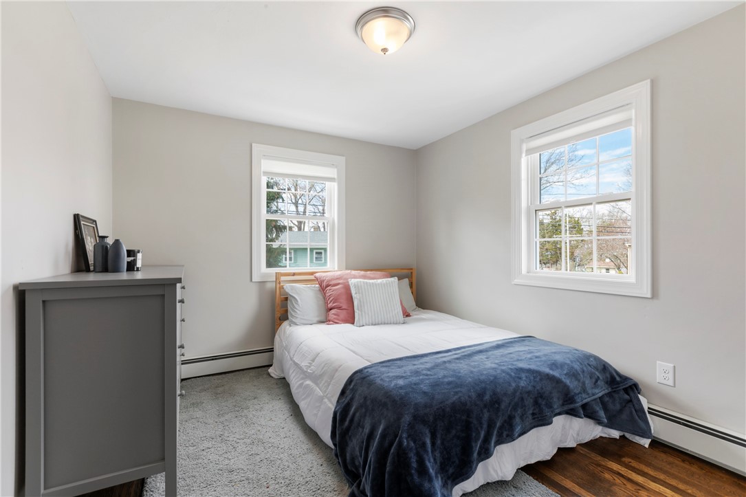 25 Overhill Road Warren, RI 02885 - Photo 17 of 22