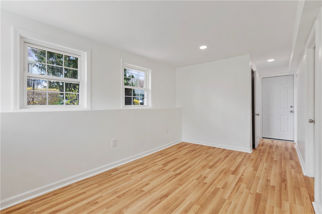 25 Overhill Road Warren, RI 02885 - Photo 21 of 22