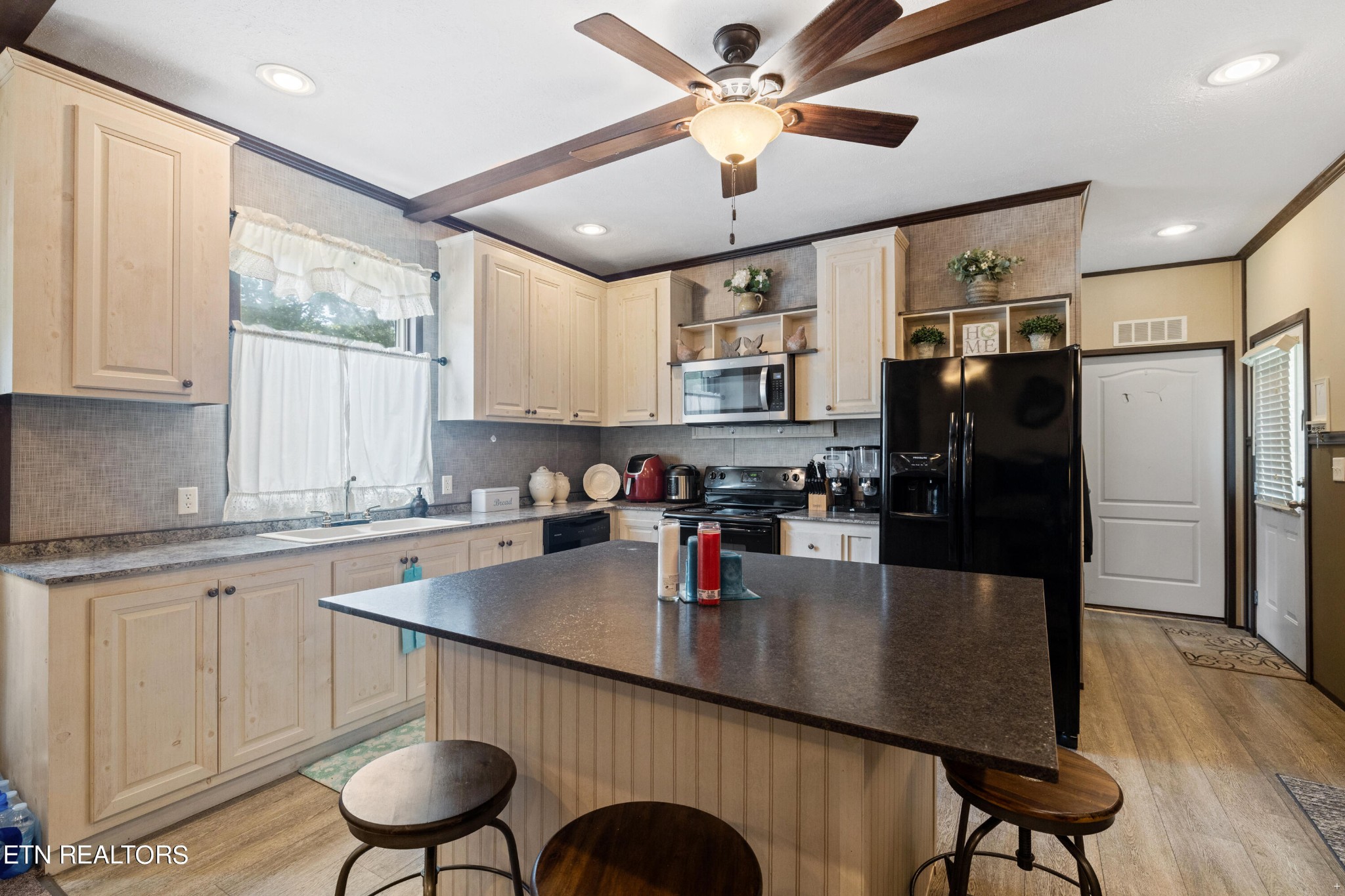 711 Gamble Drive Heiskell, TN 37754 - Photo 4 of 17 Gallery Image 4