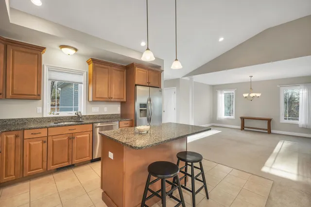 $599,900 | 3 Evergreen Way, Windham, NH 03087