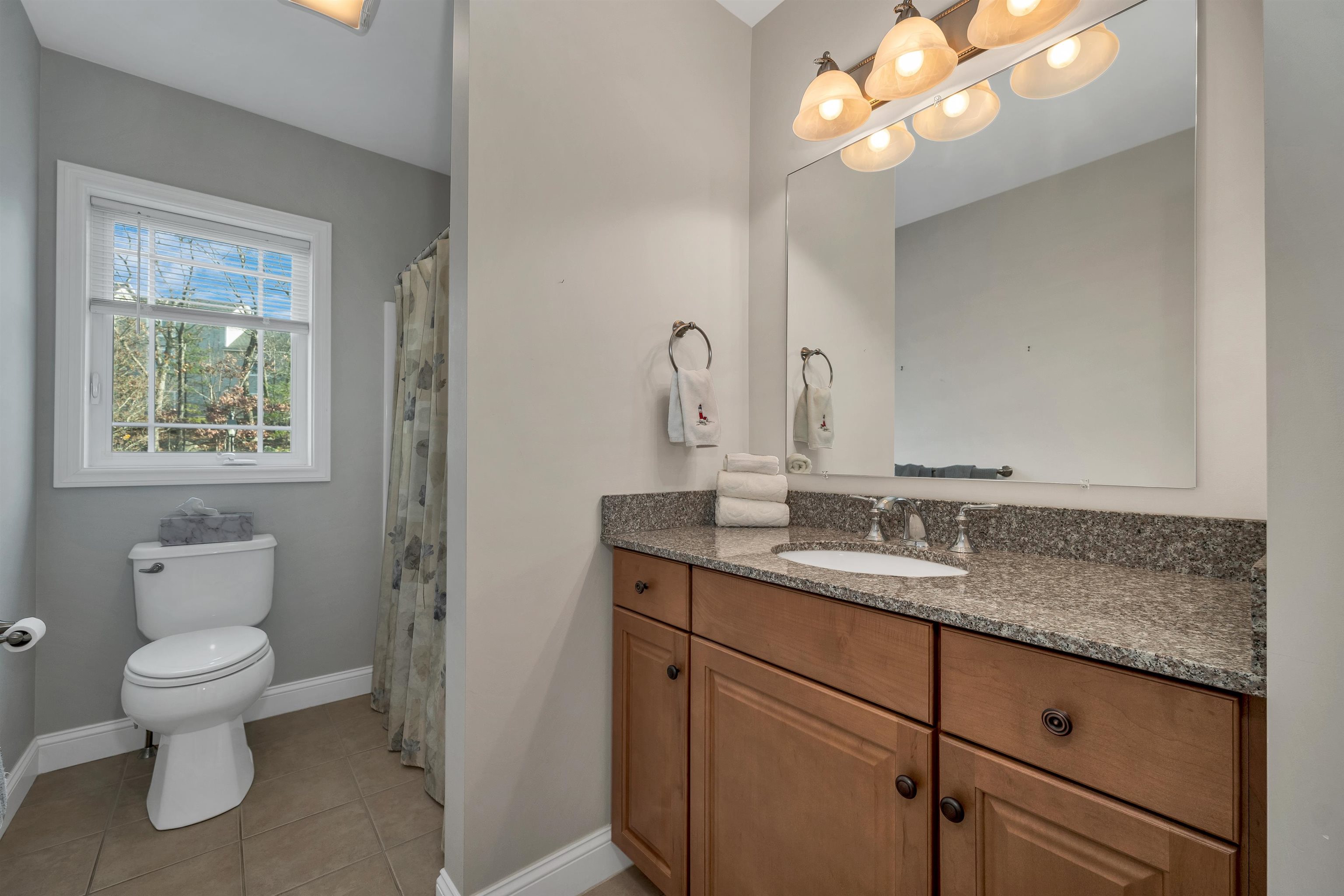 3 Evergreen Way, Unit END Windham, NH 03087 - Photo 31 of 47