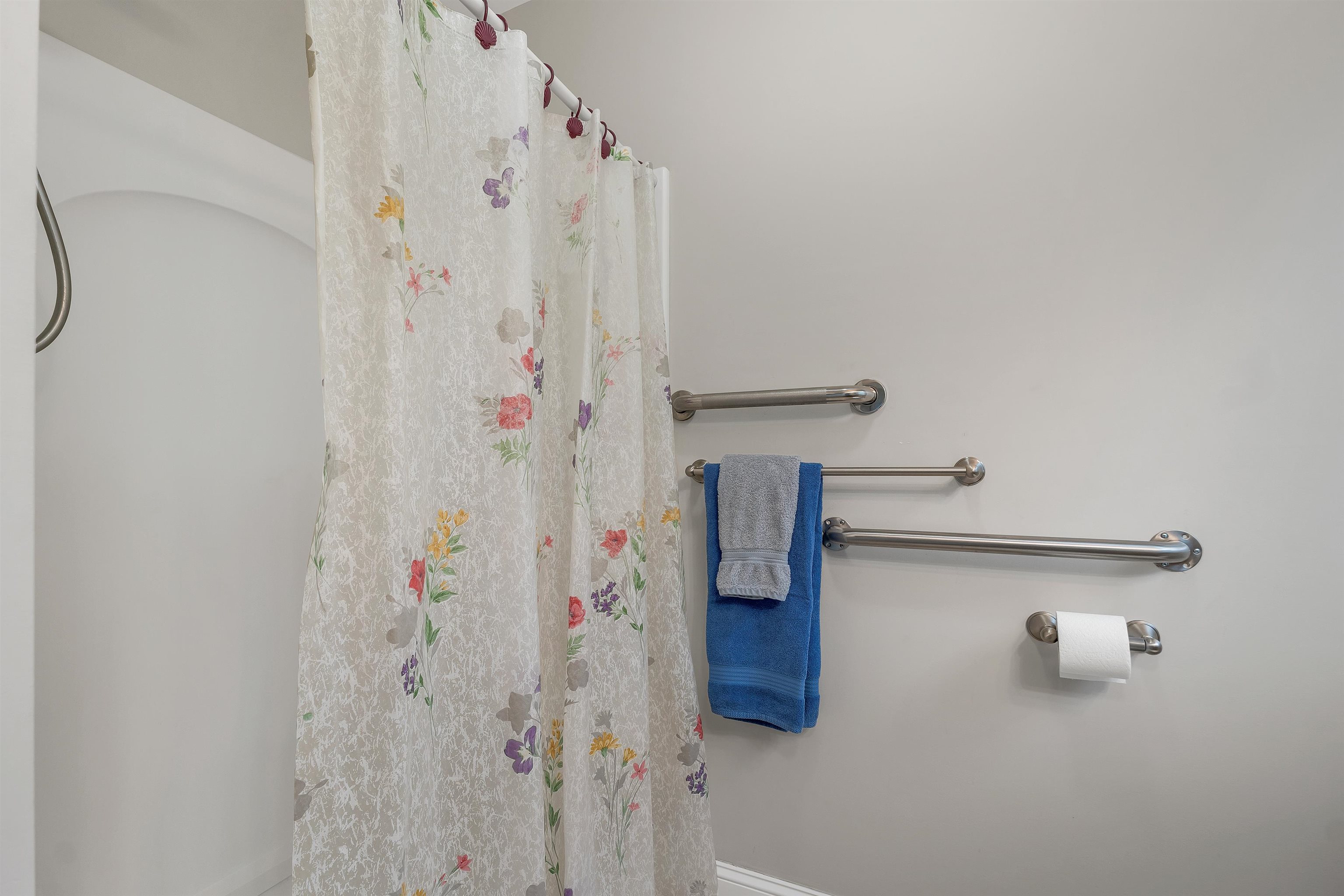 3 Evergreen Way, Unit END Windham, NH 03087 - Photo 39 of 47