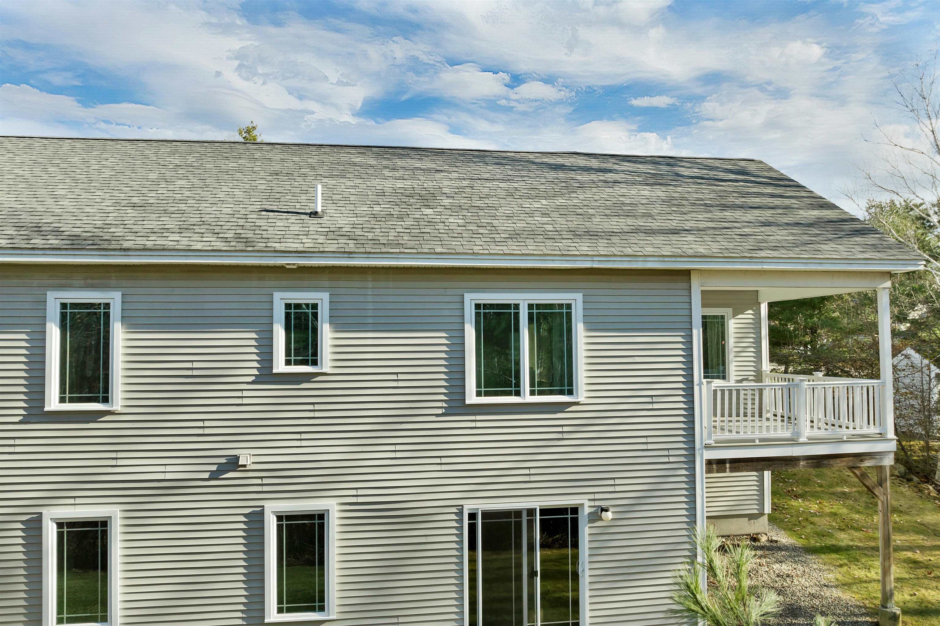 3 Evergreen Way, Unit END Windham, NH 03087 - Photo 4 of 47