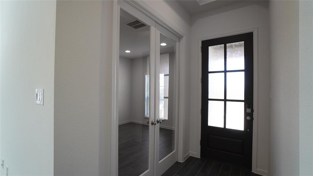 6104 Vester Trail Fate, TX 75087 - Photo 3 of 25