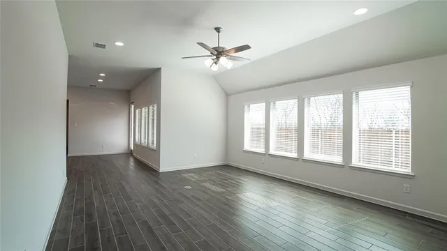 $2,550 | 6104 Vester Trail, Fate, TX 75087