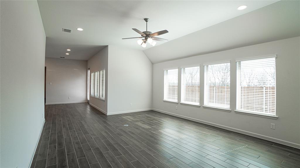 6104 Vester Trail Fate, TX 75087 - Photo 5 of 25