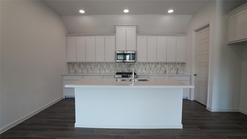 6104 Vester Trail Fate, TX 75087 - Photo 8 of 25