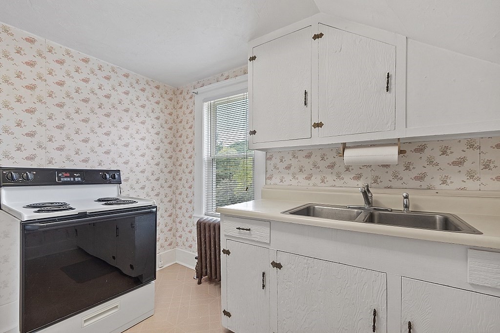 205 Main Street Maynard, MA 01754 - Photo 23 of 40
