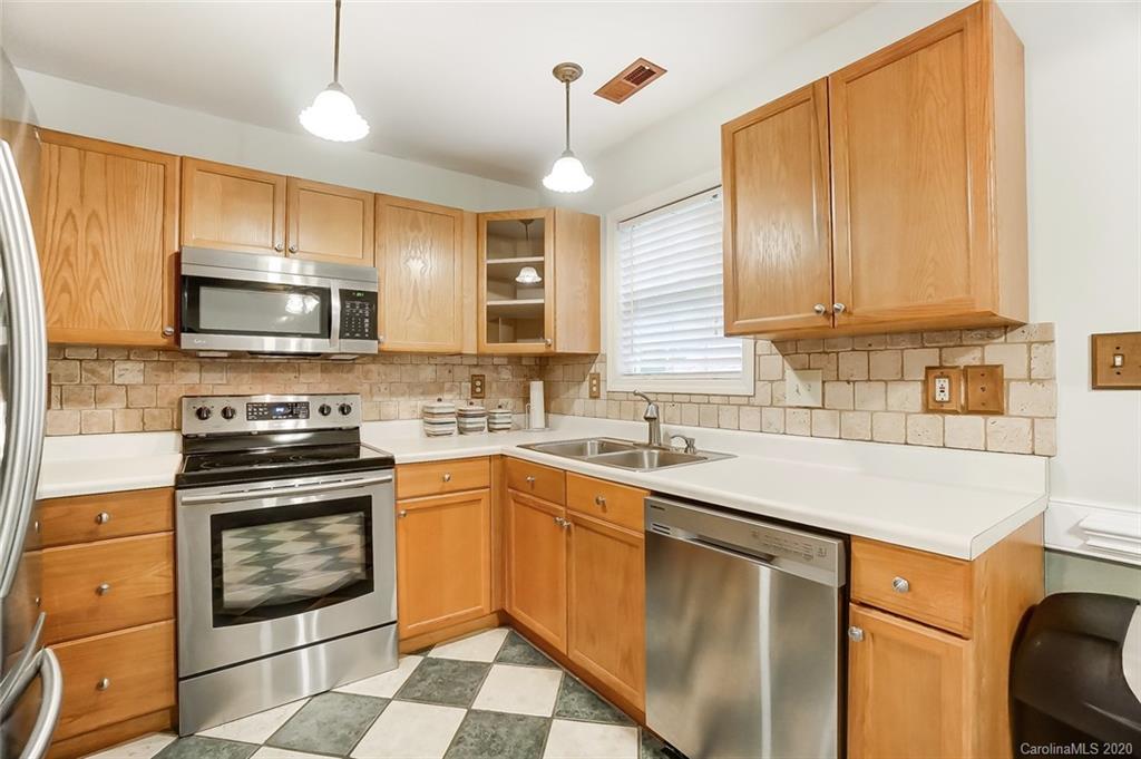 1574 Daybreak Ridge Road Kannapolis, NC 28081 - Photo 10 of 48 Gallery Image 10