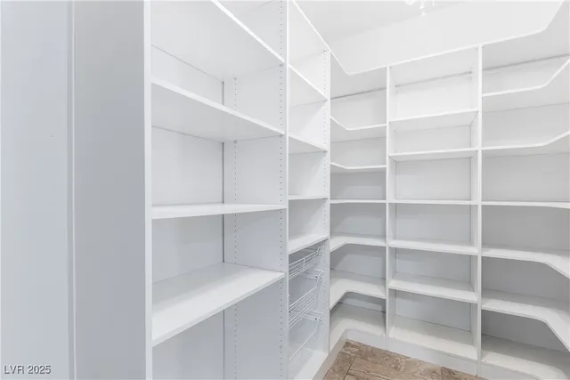 $10,000 | 2960 American River Lane, Las Vegas, NV 89135