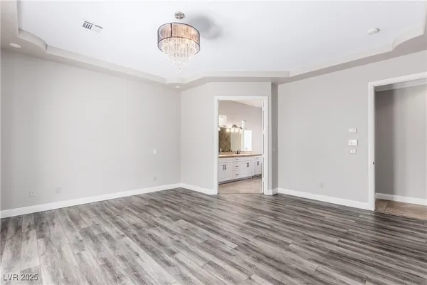 $10,000 | 2960 American River Lane, Las Vegas, NV 89135