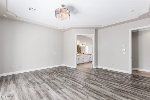 $10,000 | 2960 American River Lane, Las Vegas, NV 89135