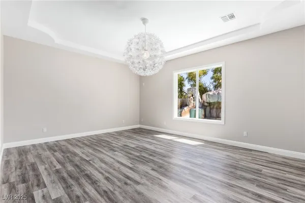 $10,000 | 2960 American River Lane, Las Vegas, NV 89135