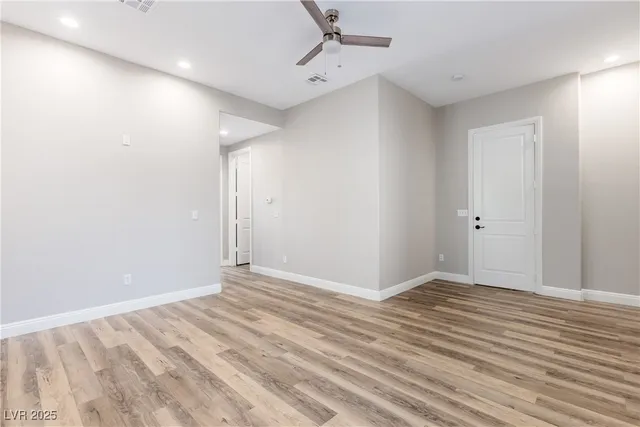 $10,000 | 2960 American River Lane, Las Vegas, NV 89135