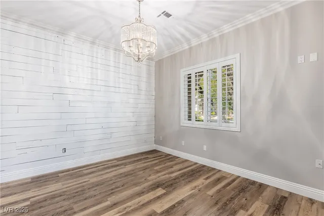 $10,000 | 2960 American River Lane, Las Vegas, NV 89135