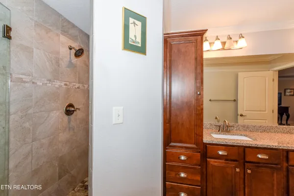 $632,500 | 1131 Houston Springs Road, Greenback, TN 37742