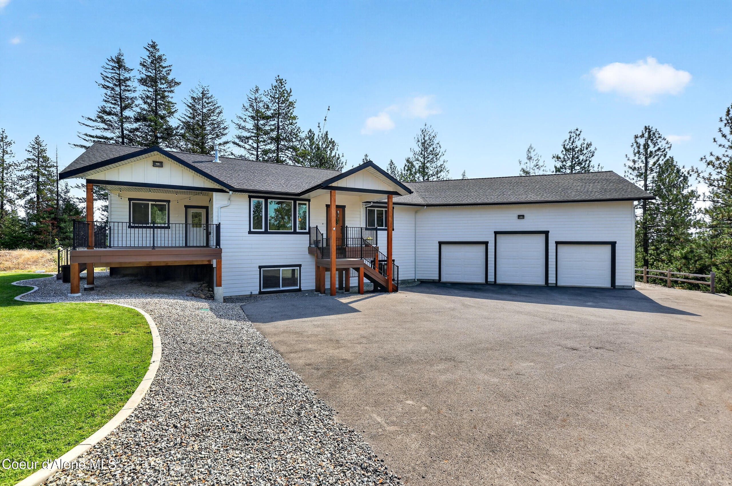 12217 Thunder Rdg Road Rathdrum, ID 83858 - Photo 2 of 67 9N5A1204