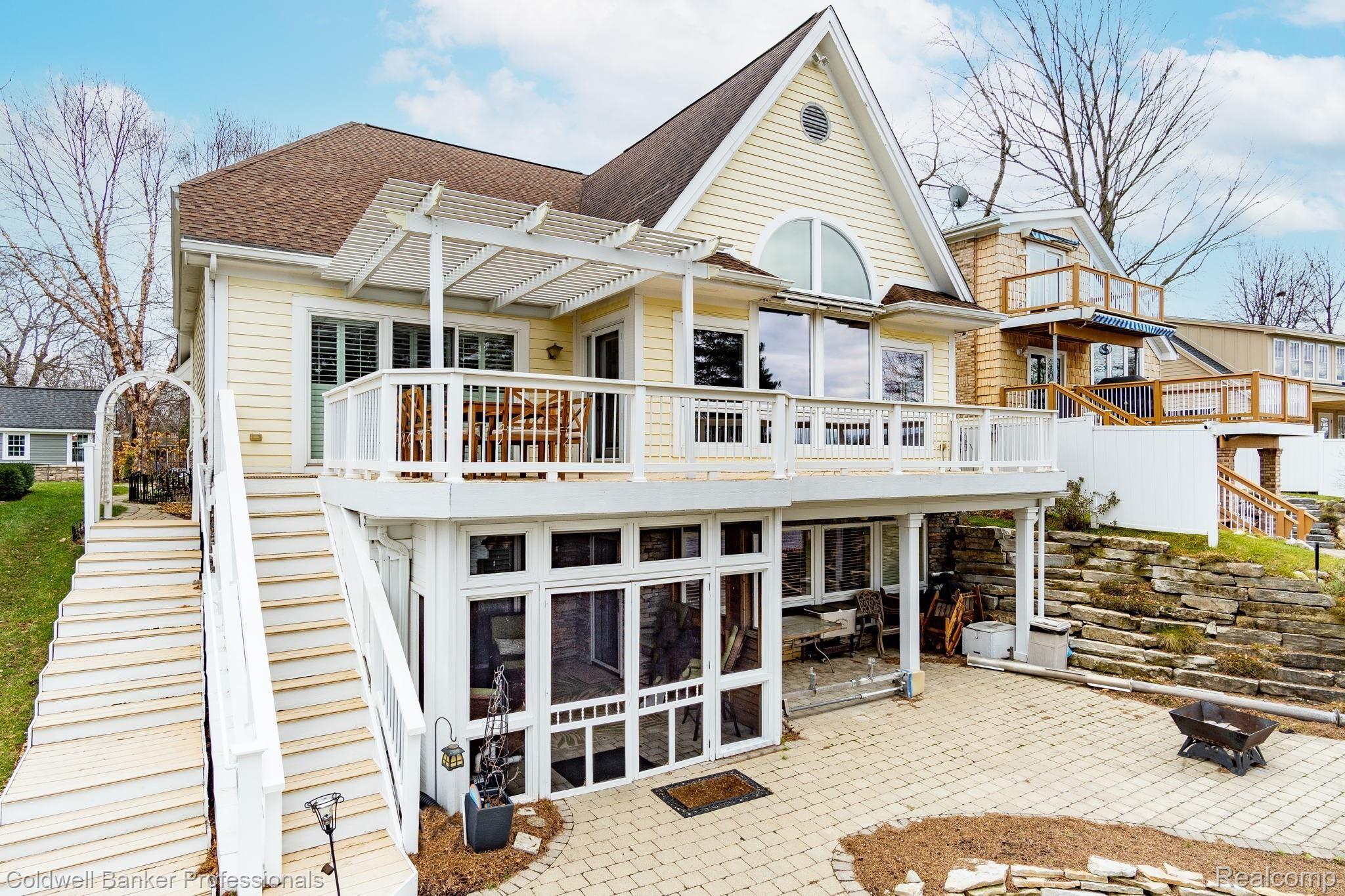 2963 Lansdowne Road Waterford, MI 48329 - Photo 51 of 51 53-web-or-mls-2963-Lansdowne-Rd-53.jpg