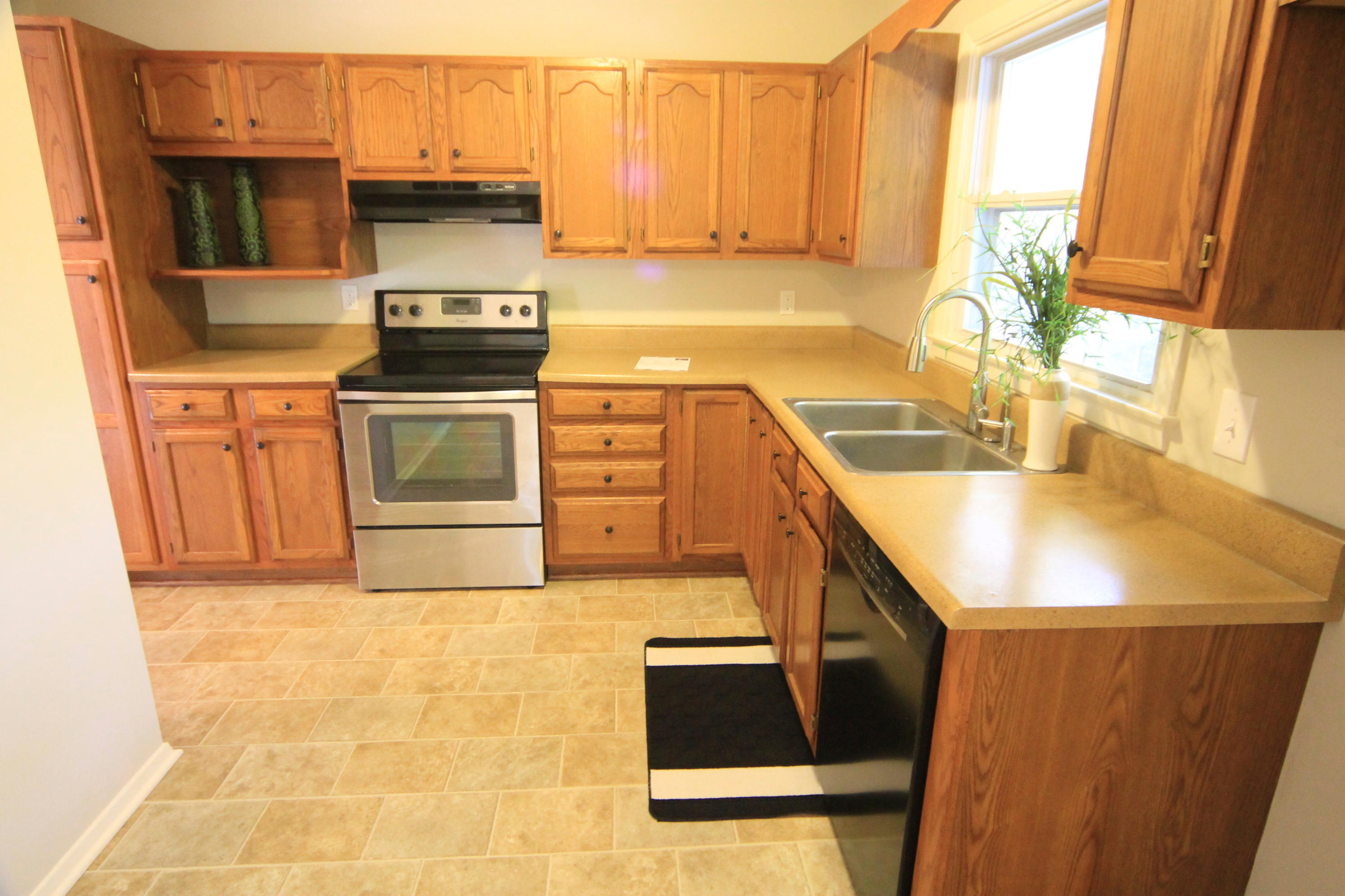 3500 Sprucewood Road Knoxville, TN 37921 - Photo 5 of 28 Kitchen
