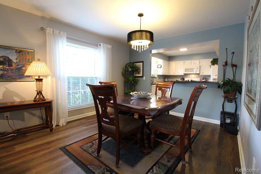 31775 Ridgeside Drive, Unit 2 Farmington Hills, MI 48334 - Photo 11 of 90