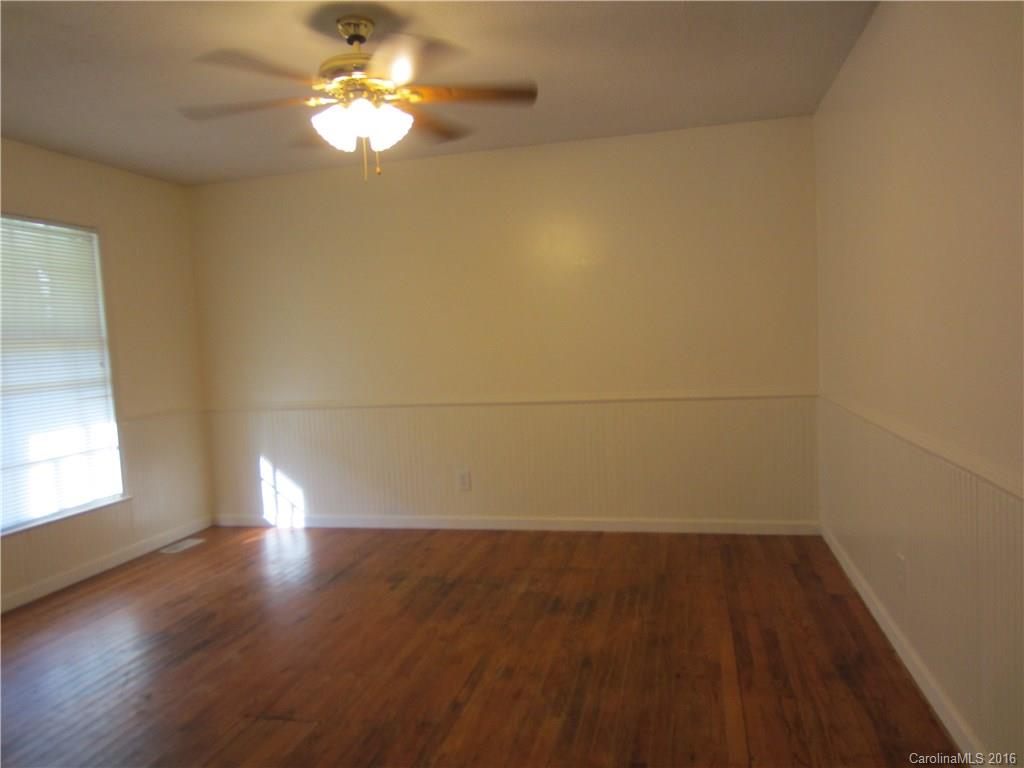 715 Hall Spencer Road Catawba, SC 29704 - Photo 3 of 10