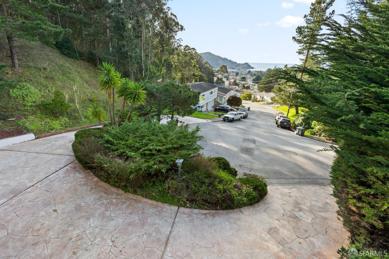 1120 Barcelona Drive Pacifica, CA 94044 - Photo 18 of 30