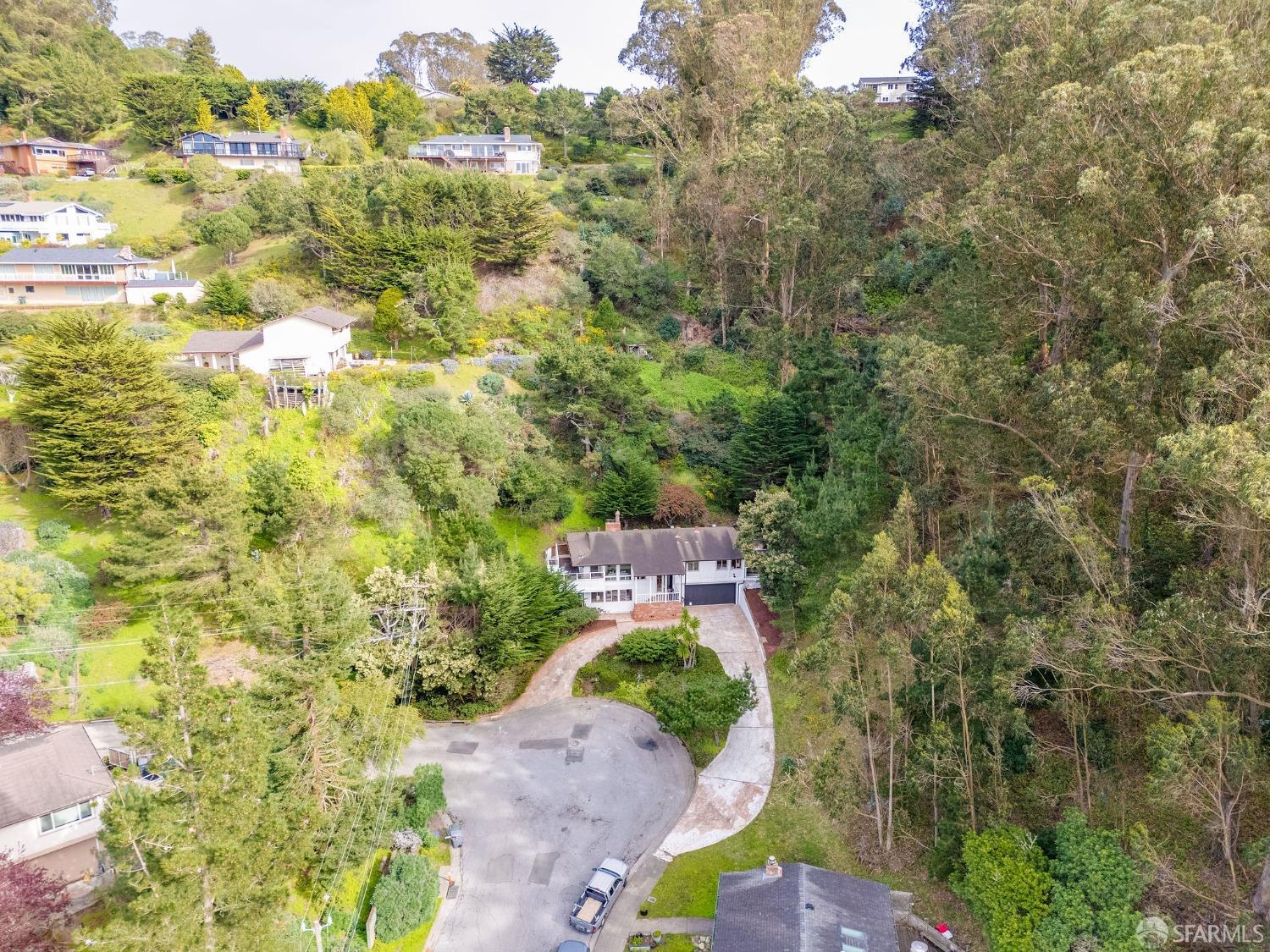 1120 Barcelona Drive Pacifica, CA 94044 - Photo 24 of 30