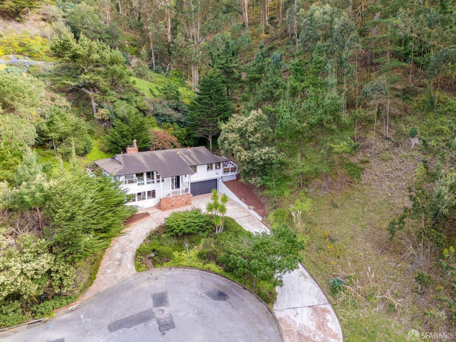 1120 Barcelona Drive Pacifica, CA 94044 - Photo 25 of 30