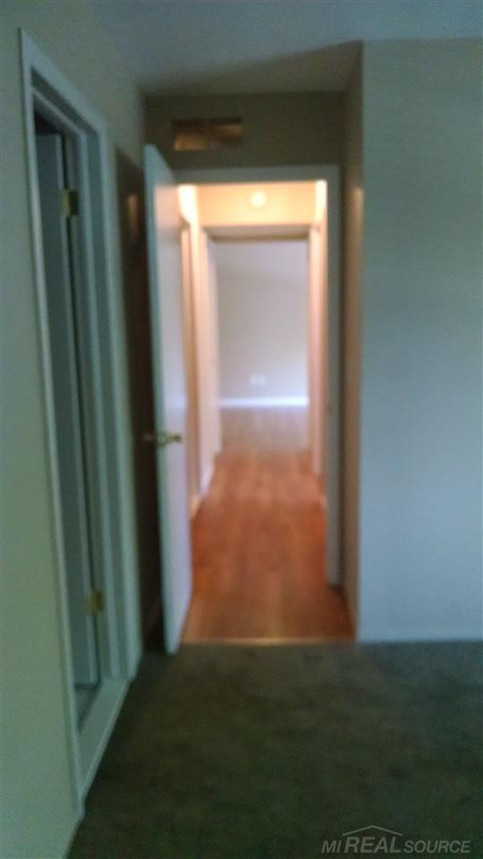 45260 Keding Street, Unit 301 Utica, MI 48317 - Photo 24 of 33