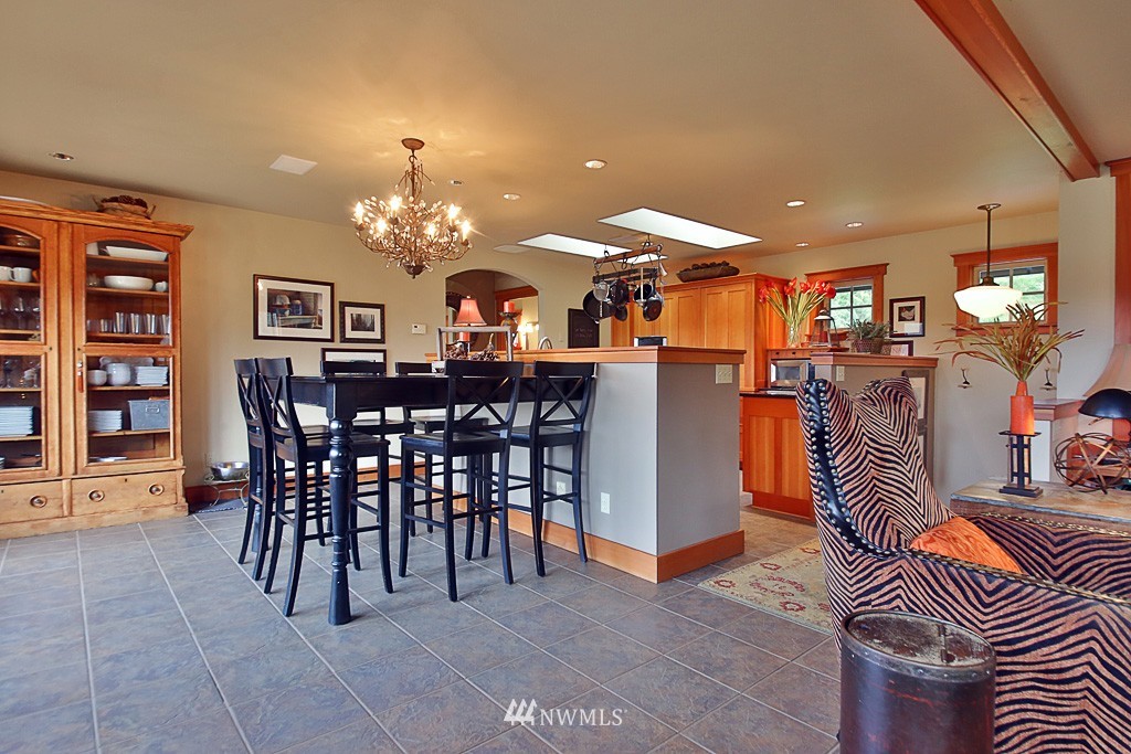 6616 Maxwelton Road Clinton, WA 98236 - Photo 6 of 25 Gallery Image 6