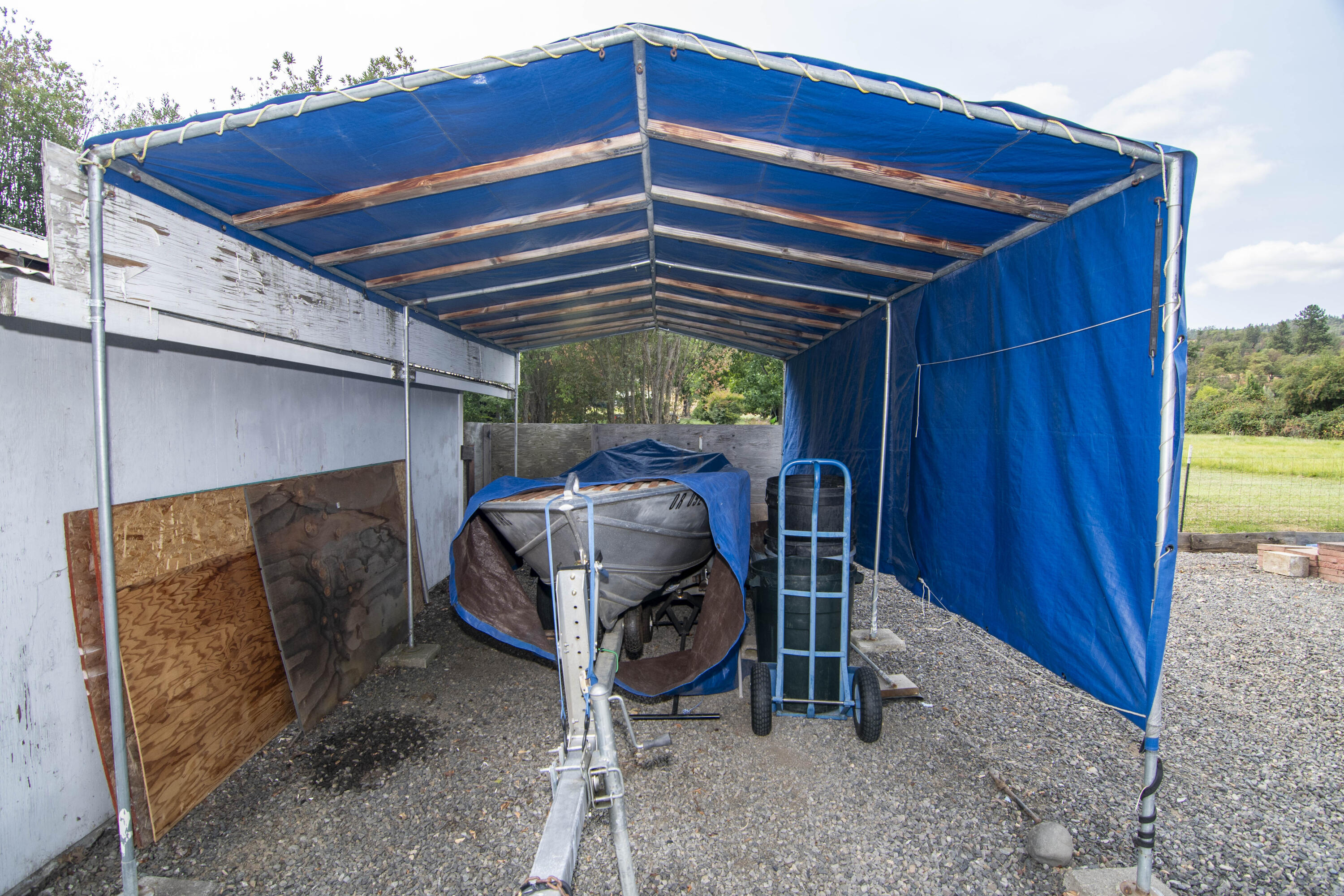 1728 Minear Road Medford, OR 97501 - Photo 52 of 68 Extra Storage