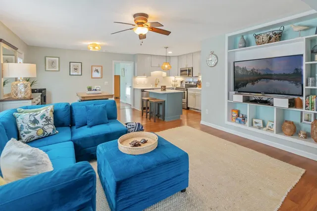 $469,900 | 329 15th Avenue South, Surfside Beach, SC 29575