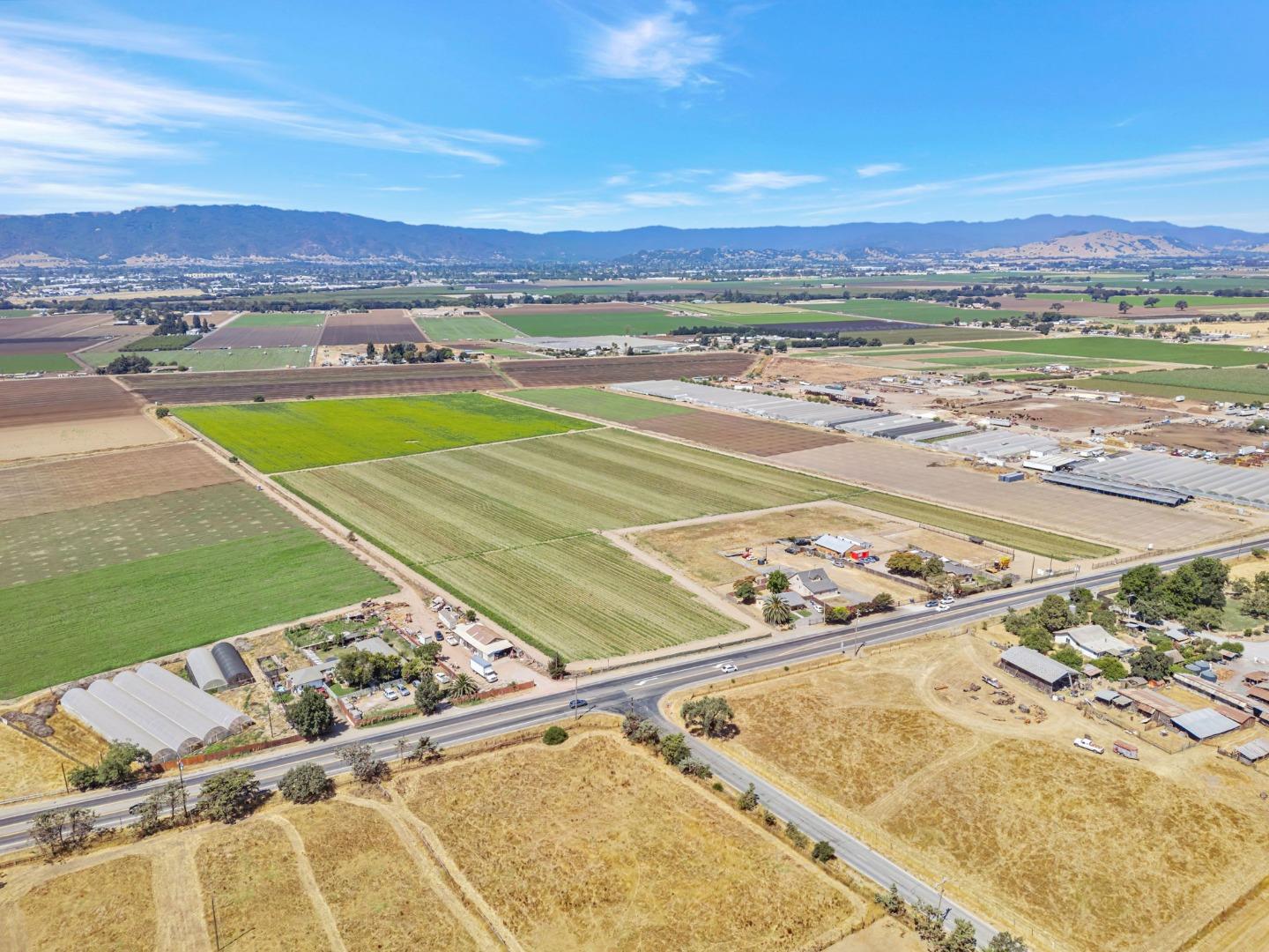 2712 Ferguson Road Gilroy, CA 95020 - Photo 53 of 55