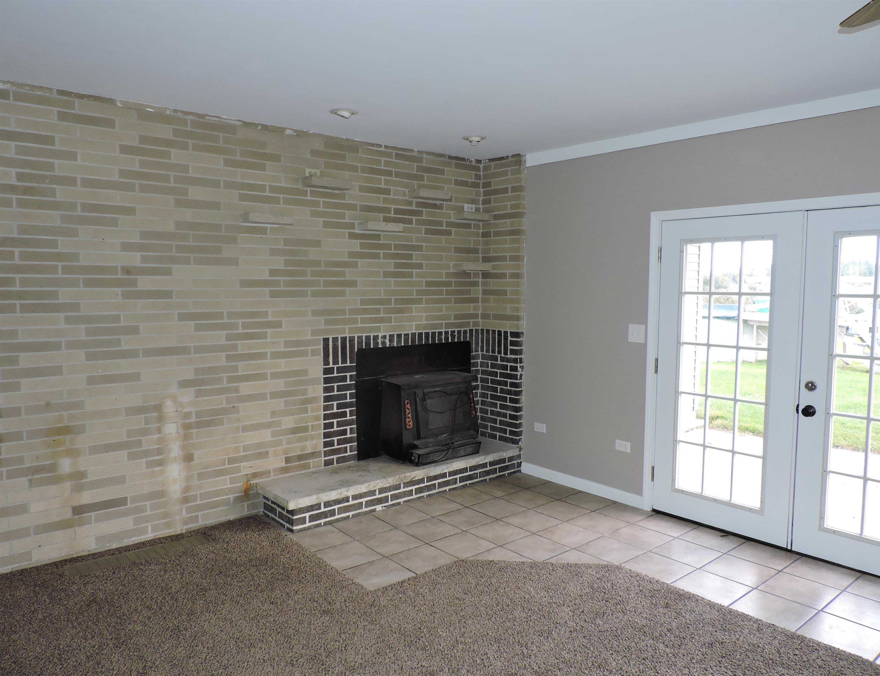 1126 East Parish Road Kawkawlin, MI 48631 - Photo 15 of 32