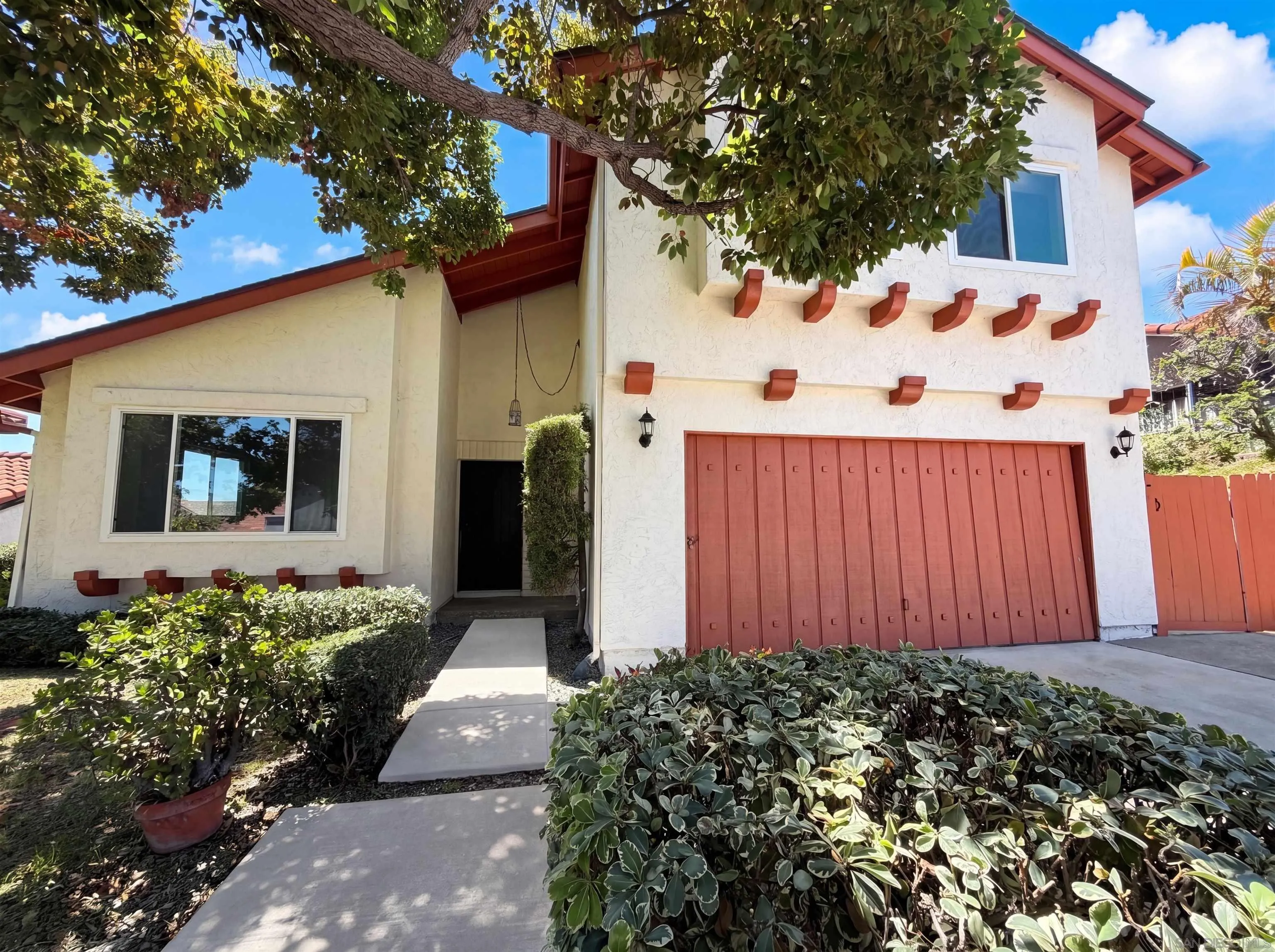8949 Corte Pellejo Spring Valley, CA 91977 - Photo 19 of 25