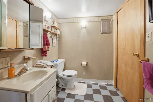 $219,000 | 45 Crane Street, Lancaster, NY 14043