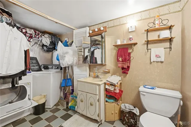 $219,000 | 45 Crane Street, Lancaster, NY 14043