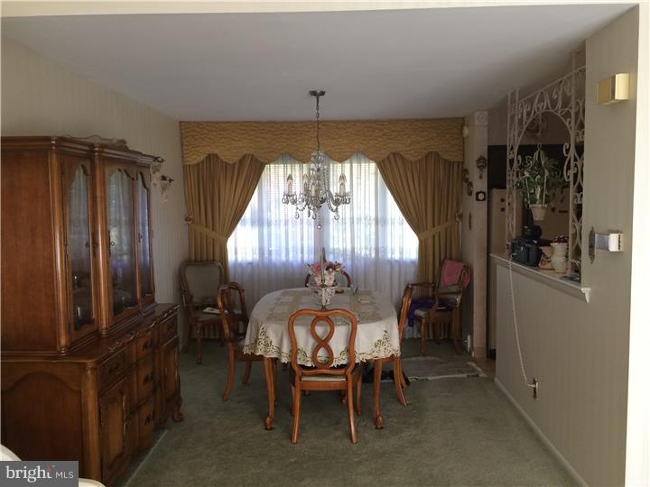 1013 Alpena Road Philadelphia, PA 19115 - Photo 6 of 23 Dining Room